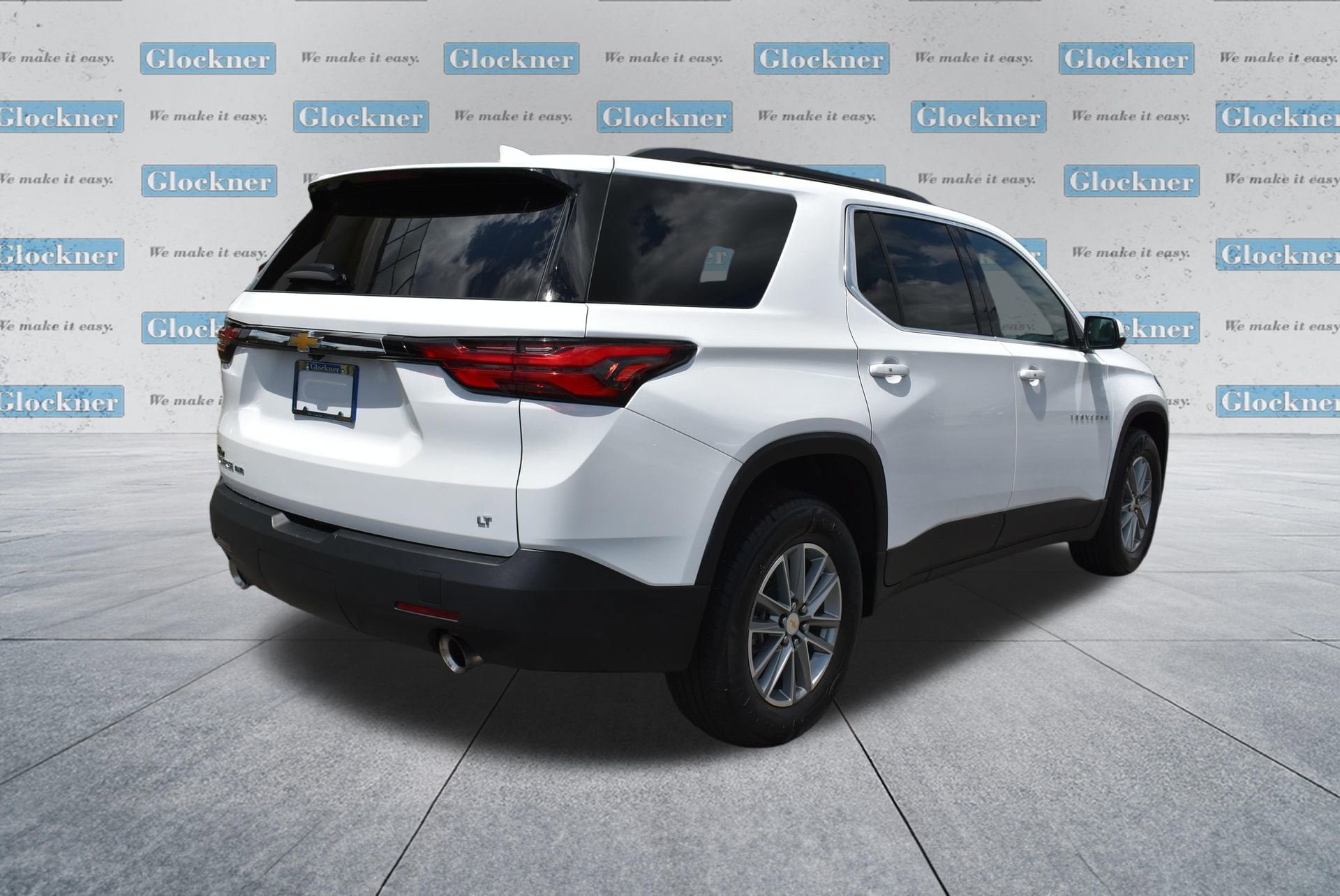 Used 2023 Chevrolet Traverse LT AWD/4WD image 6