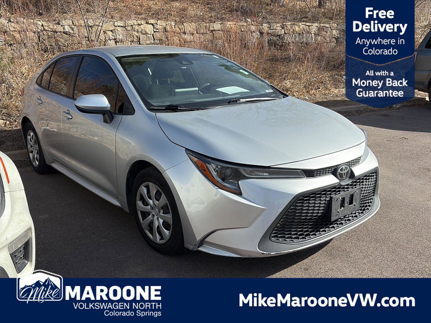 Used 2020 Toyota Corolla LE image 1