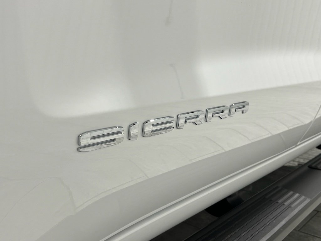 New 2026 GMC Sierra 1500 SLE image 32