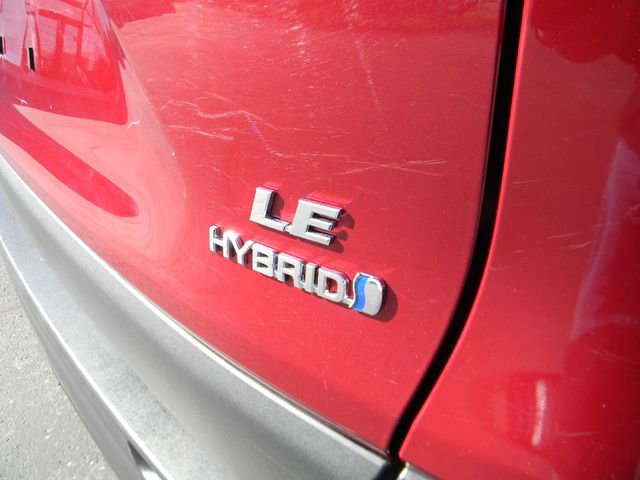 Used 2020 Toyota RAV4 LE w/ All Weather Liner Package AWD/4WD image 9