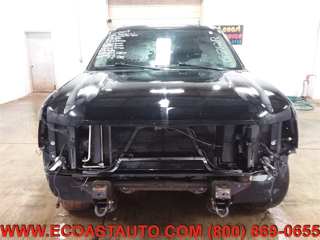Used 2009 Chevrolet Suburban LT AWD/4WD image 7