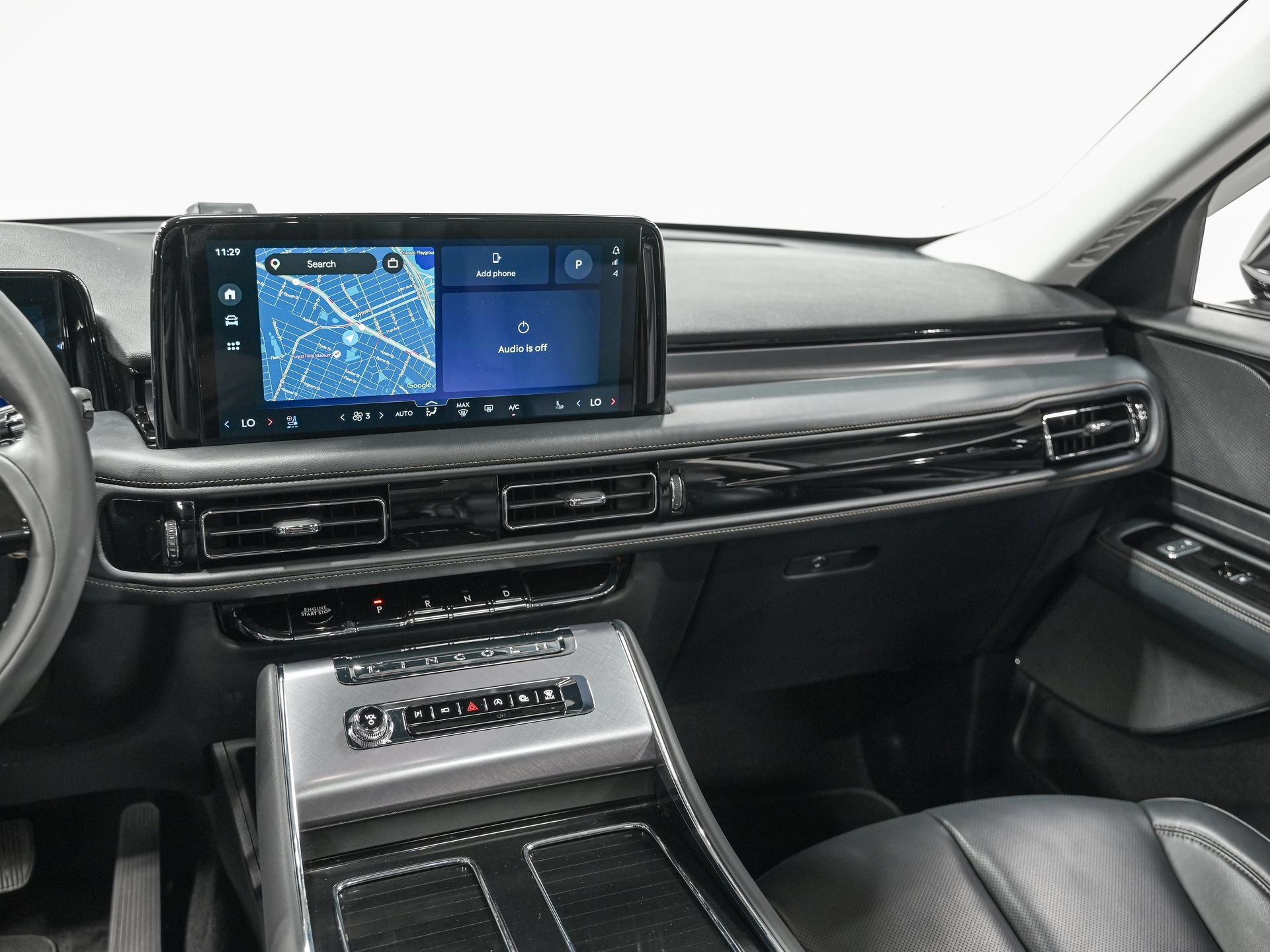 Used 2025 Lincoln Aviator AWD image 31