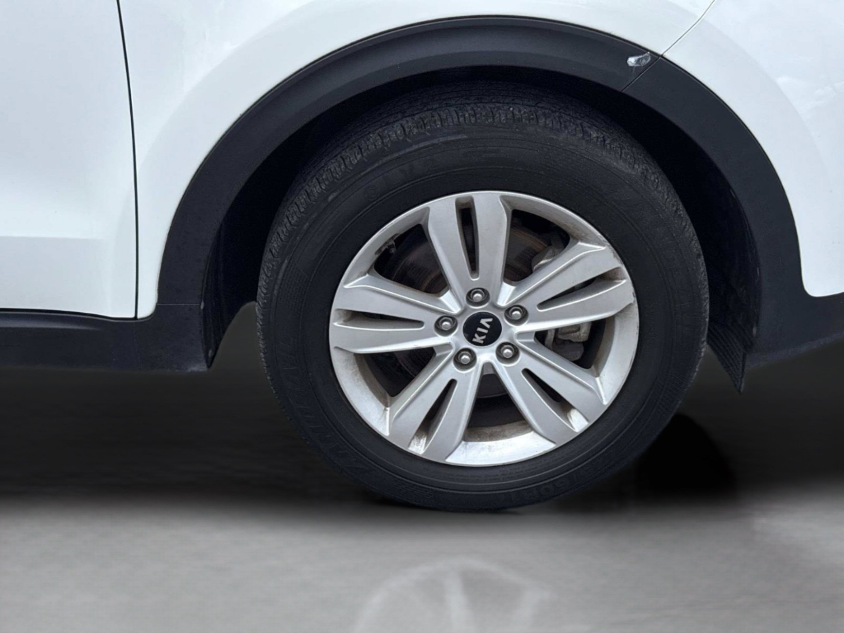 Used 2017 Kia Sportage LX FWD image 33