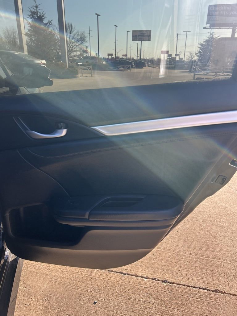 Used 2020 Honda Civic Touring image 15