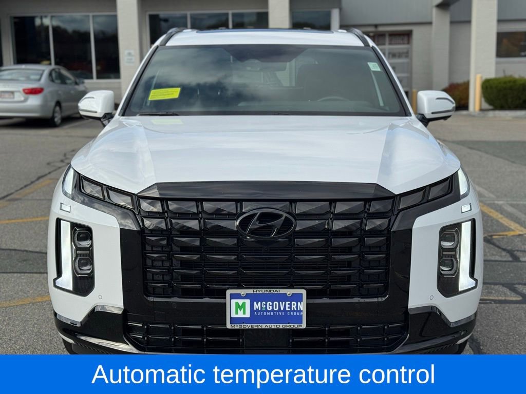 Used 2025 Hyundai Palisade Calligraphy image 9