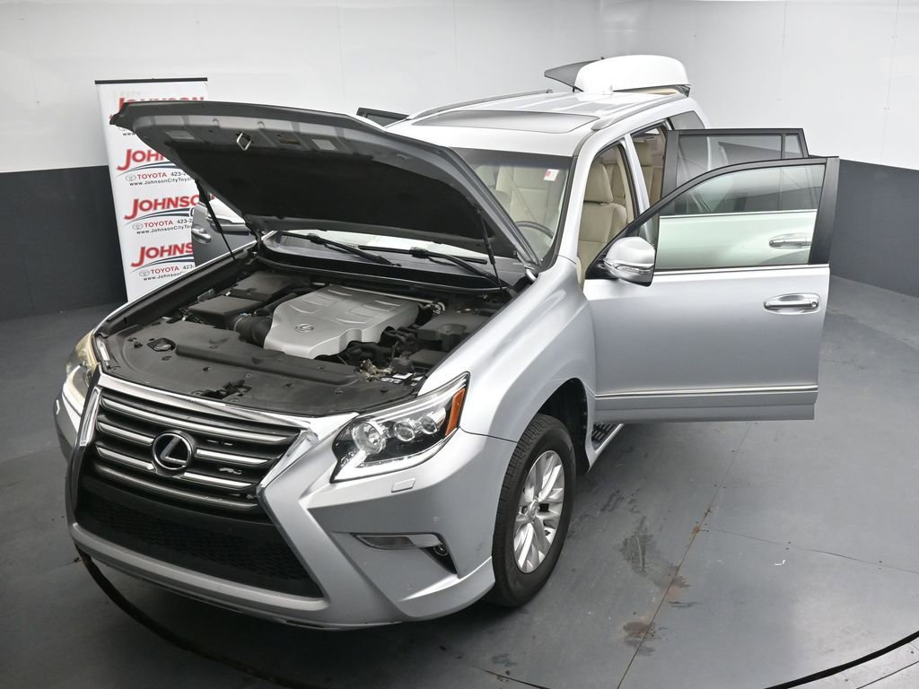 Used 2019 Lexus GX 460 Premium w/ Premium Package AWD/4WD image 26