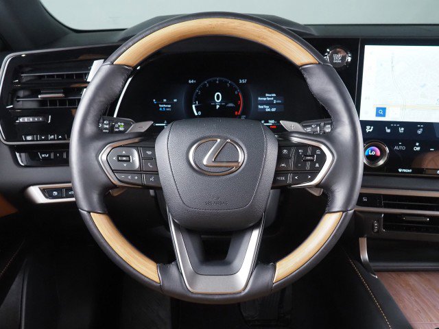 Used 2025 Lexus RX 350 FWD w/ Accessory Package (Z1) image 17