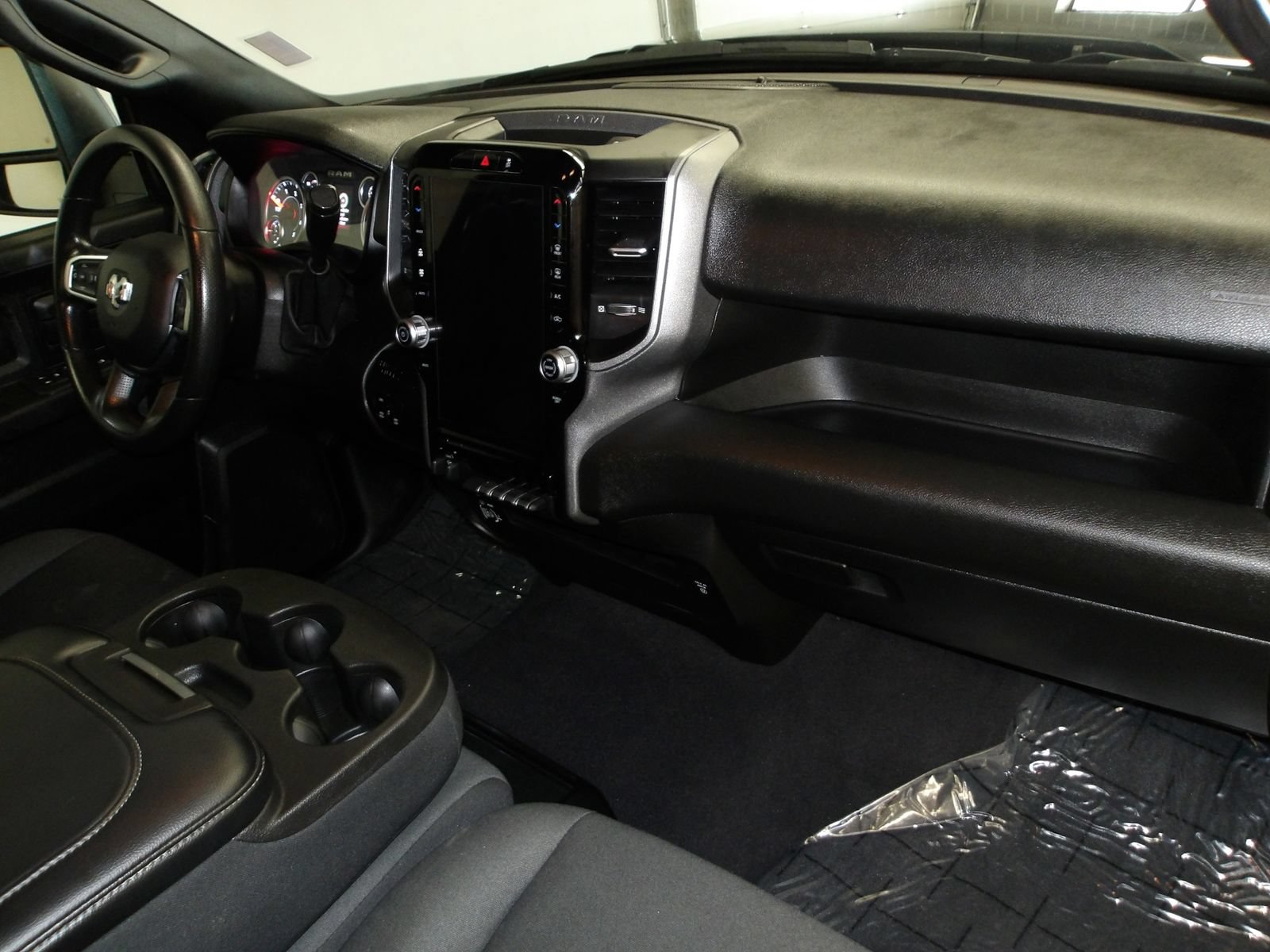 Used 2025 RAM 3500 Tradesman AWD/4WD image 16