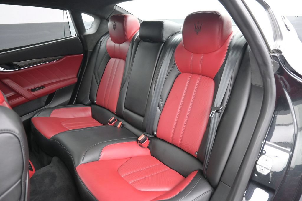 Used 2020 Maserati Quattroporte S GranSport Q4 AWD/4WD image 25