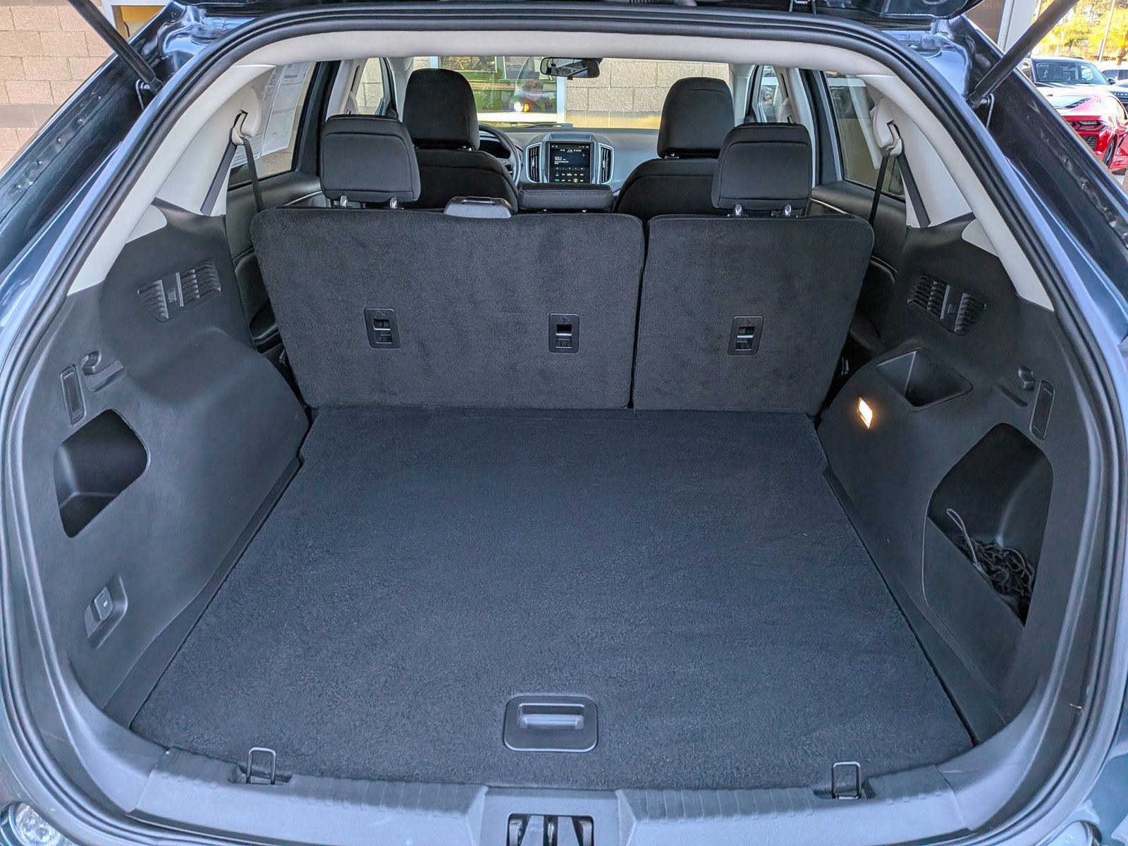 Certified 2024 Ford Edge SE w/ Black Appearance Package image 15