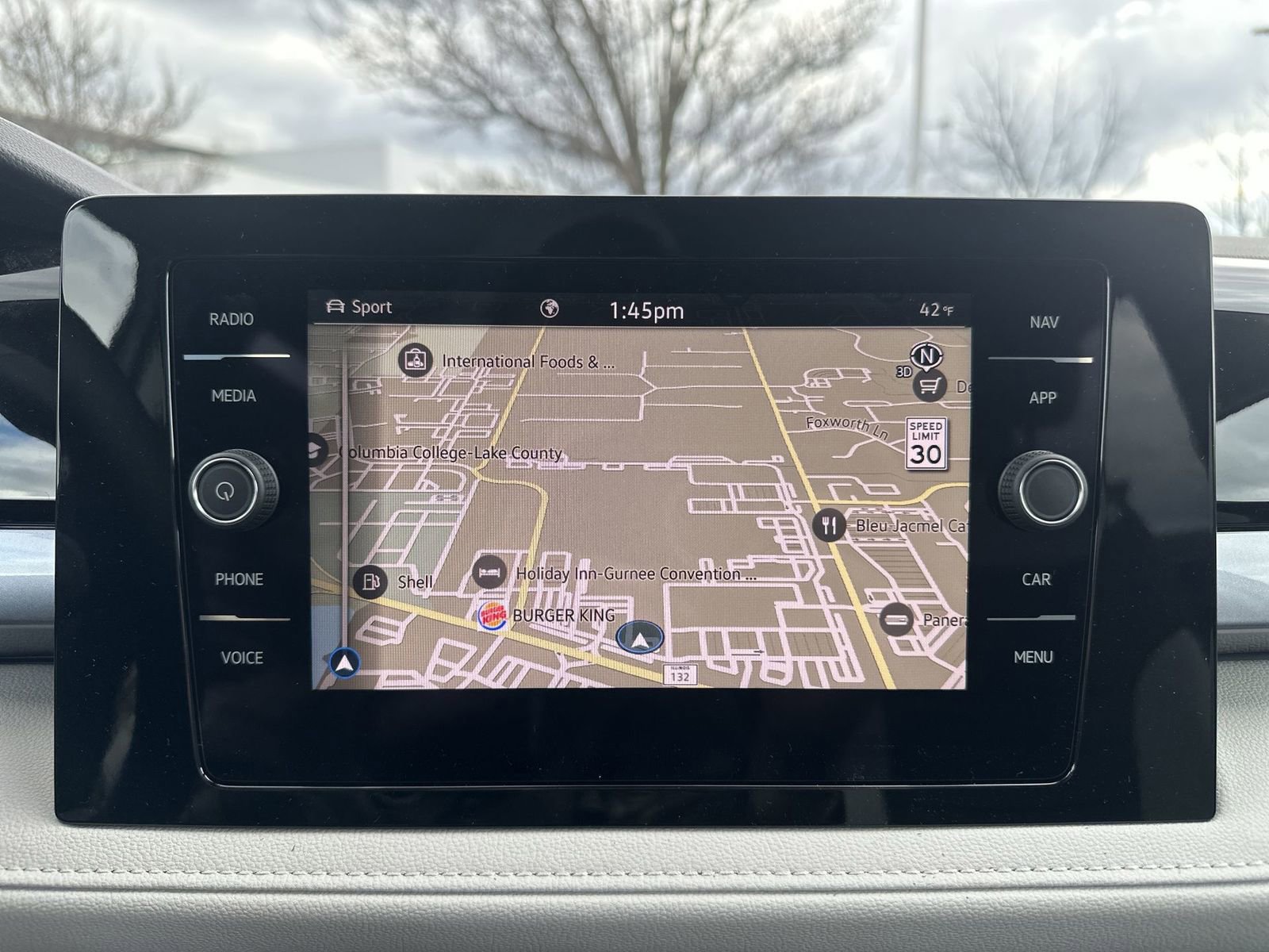 Used 2025 Volkswagen Taos SEL AWD/4WD image 21