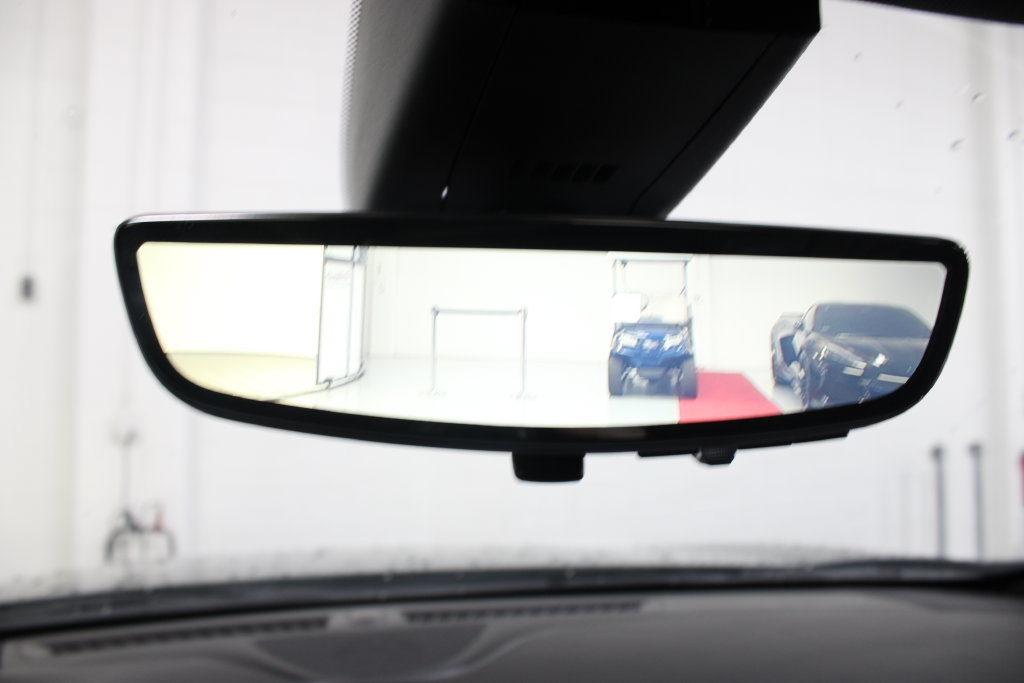 Used 2022 Buick Enclave Premium FWD image 4