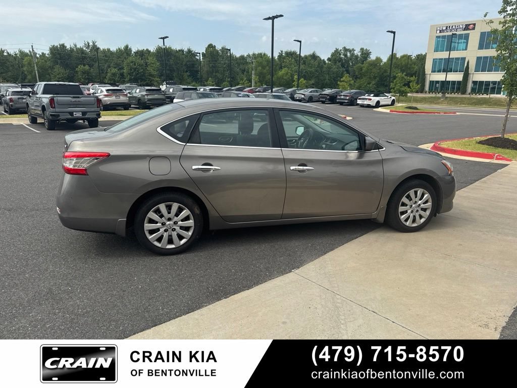 Used 2015 Nissan Sentra SV FWD image 3