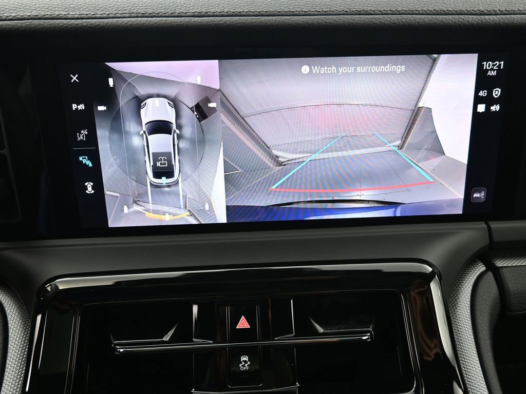 Certified 2025 Porsche Panamera image 19