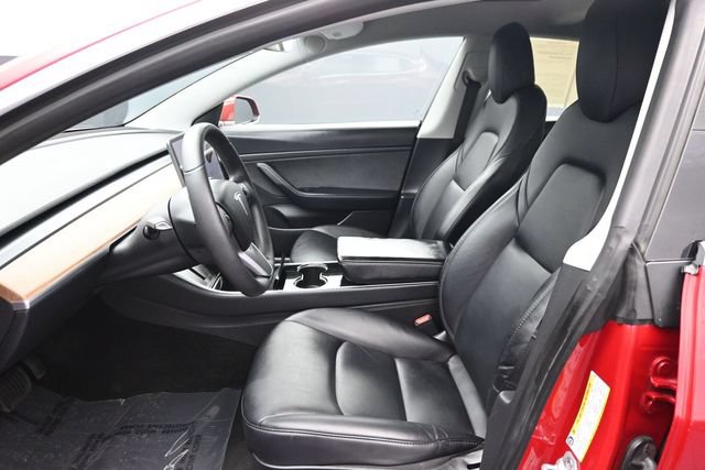 Used 2020 Tesla Model 3 Standard Range RWD image 6