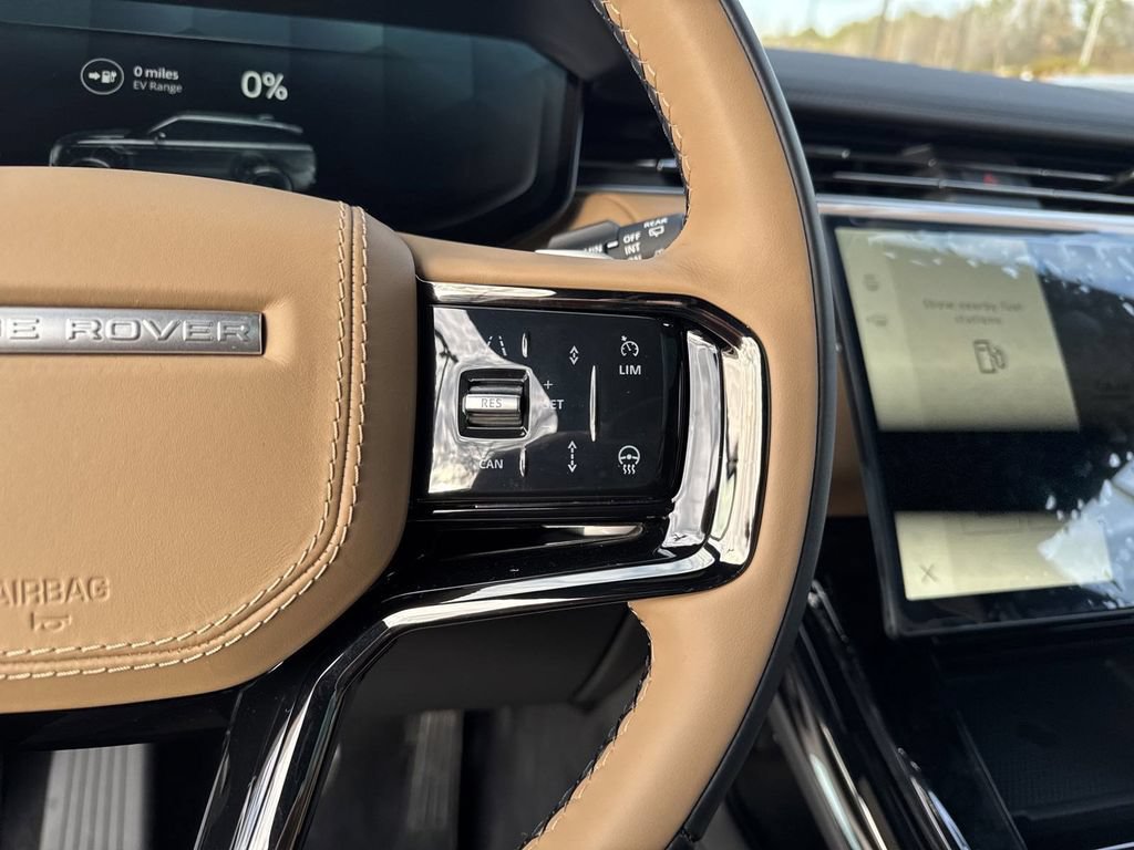 New 2025 Land Rover Range Rover Sport Dynamic SE AWD/4WD image 30