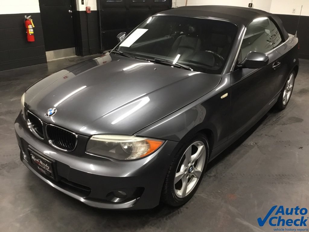 Used 2013 BMW 128i Convertible RWD image 17