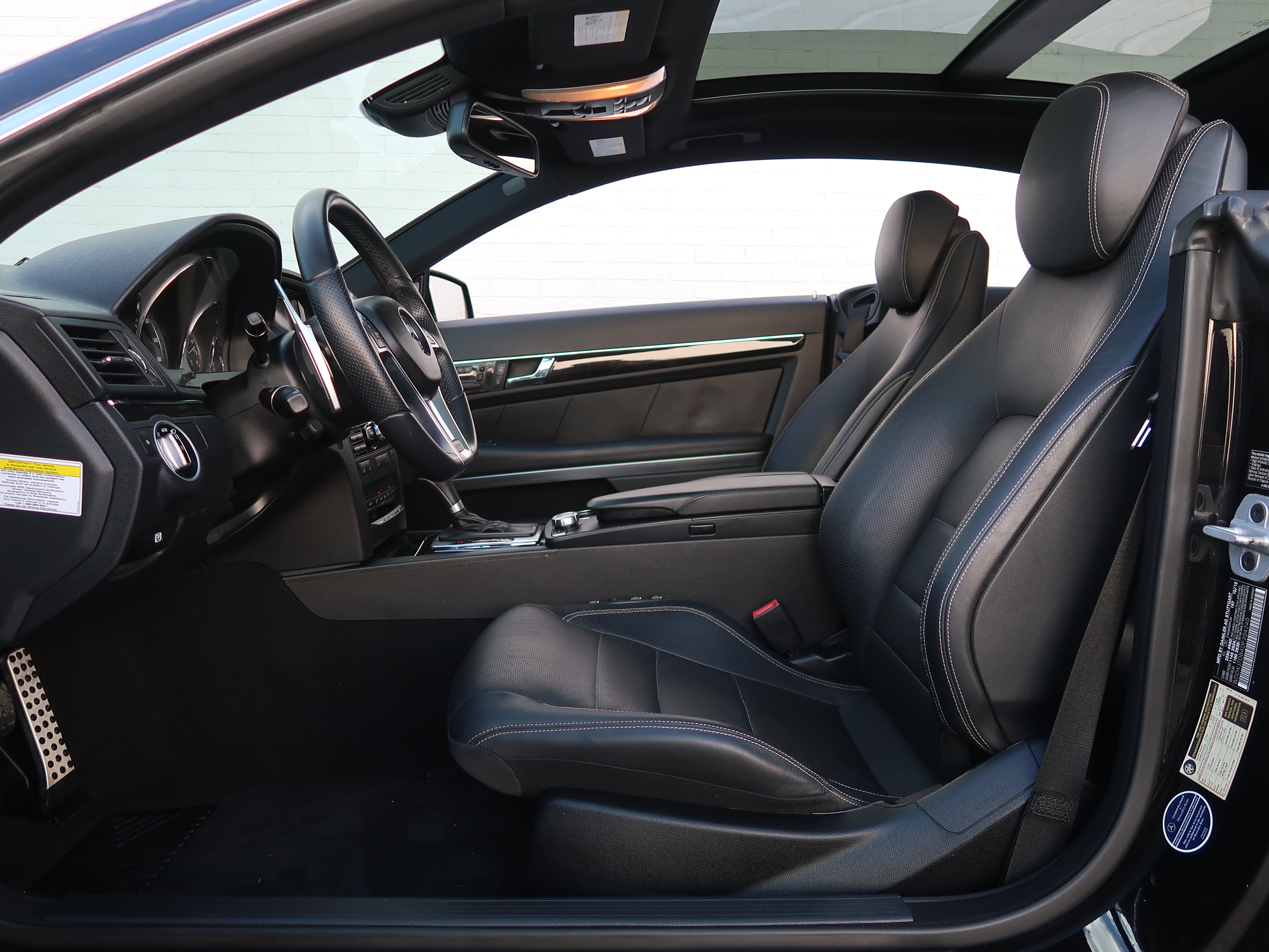 Used 2013 Mercedes-Benz E 550 Coupe w/ Premium 2 Pkg image 33