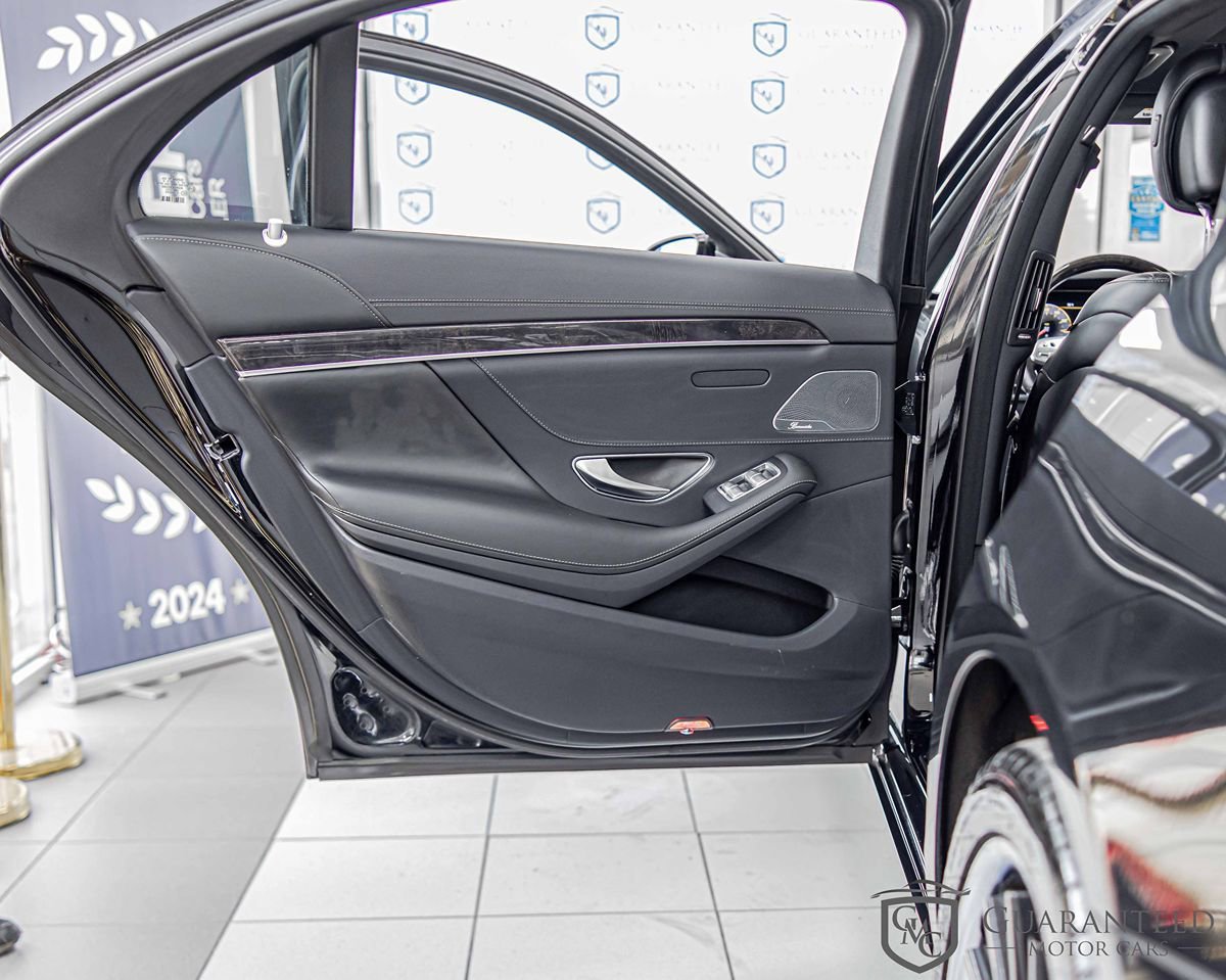 Used 2019 Mercedes-Benz S 560 Sedan image 36