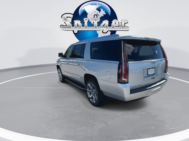Used 2020 Cadillac Escalade ESV Luxury AWD/4WD image 6
