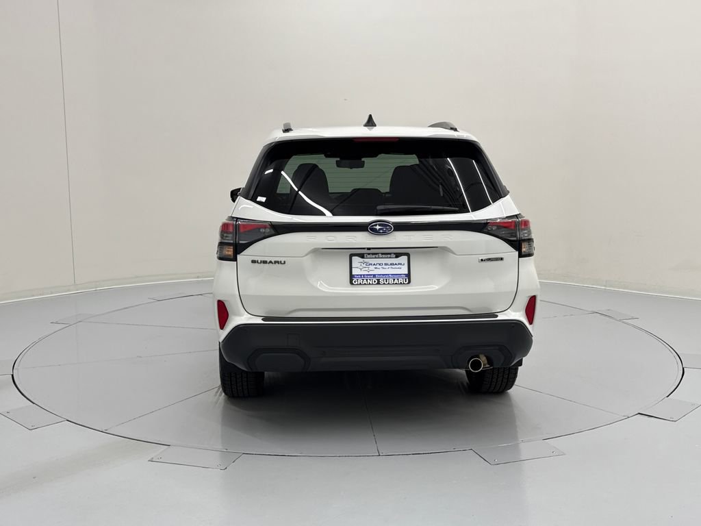 Used 2026 Subaru Forester Touring AWD/4WD image 4