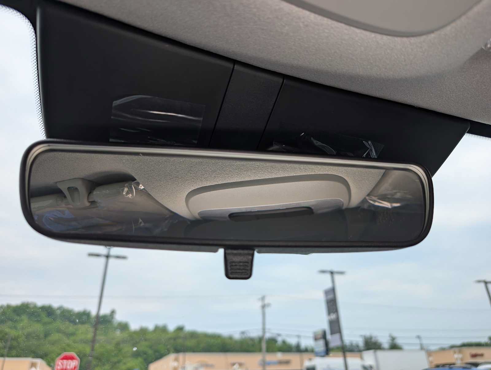 New 2026 Kia Niro LX FWD image 24