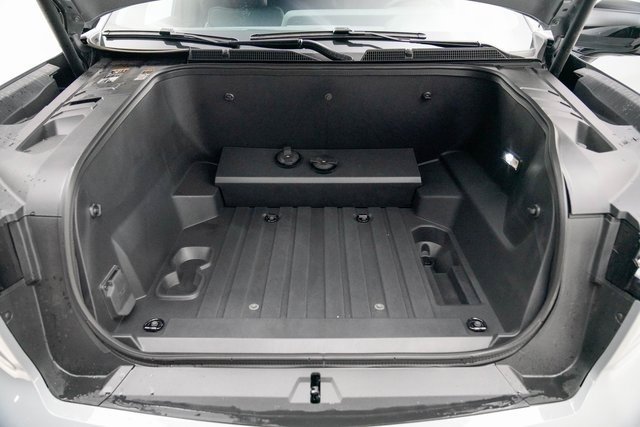 New 2025 Chevrolet Silverado EV LT image 11