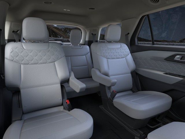New 2026 Ford Explorer Platinum w/ LUX Leather Package AWD/4WD image 11