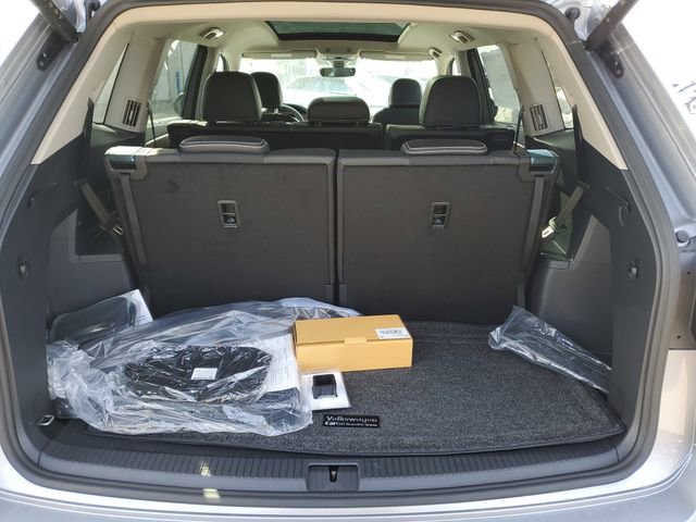 New 2026 Volkswagen Atlas SE image 8