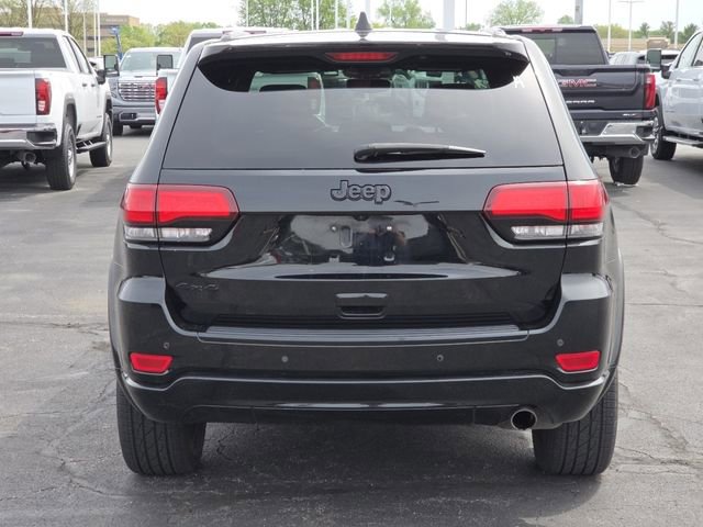 Used 2017 Jeep Grand Cherokee Altitude AWD/4WD image 19