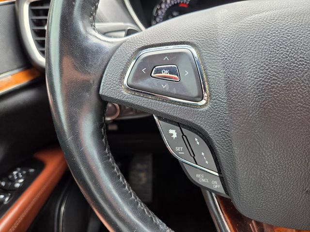Used 2018 Lincoln MKX Reserve w/ Driver Assistance Package FWD image 31