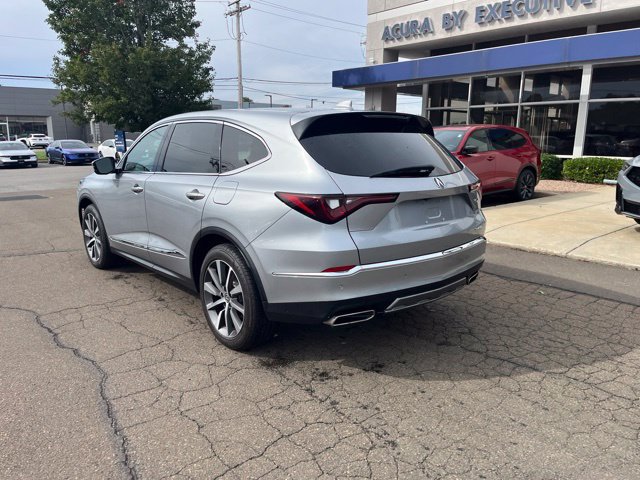 Used 2025 Acura MDX w/ Technology Package AWD/4WD image 8