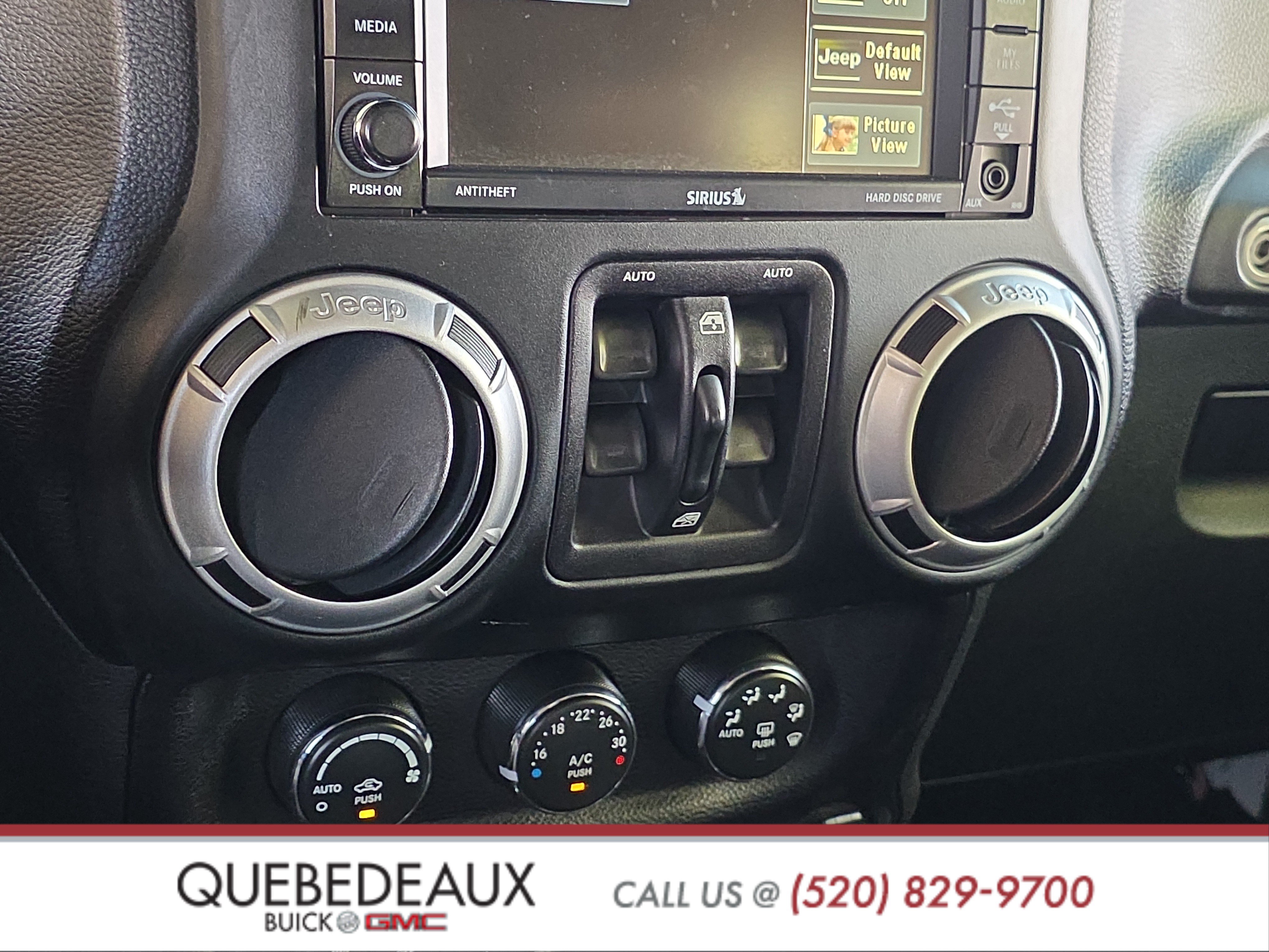 Used 2015 Jeep Wrangler Unlimited Rubicon w/ Dual Top Group AWD/4WD image 16
