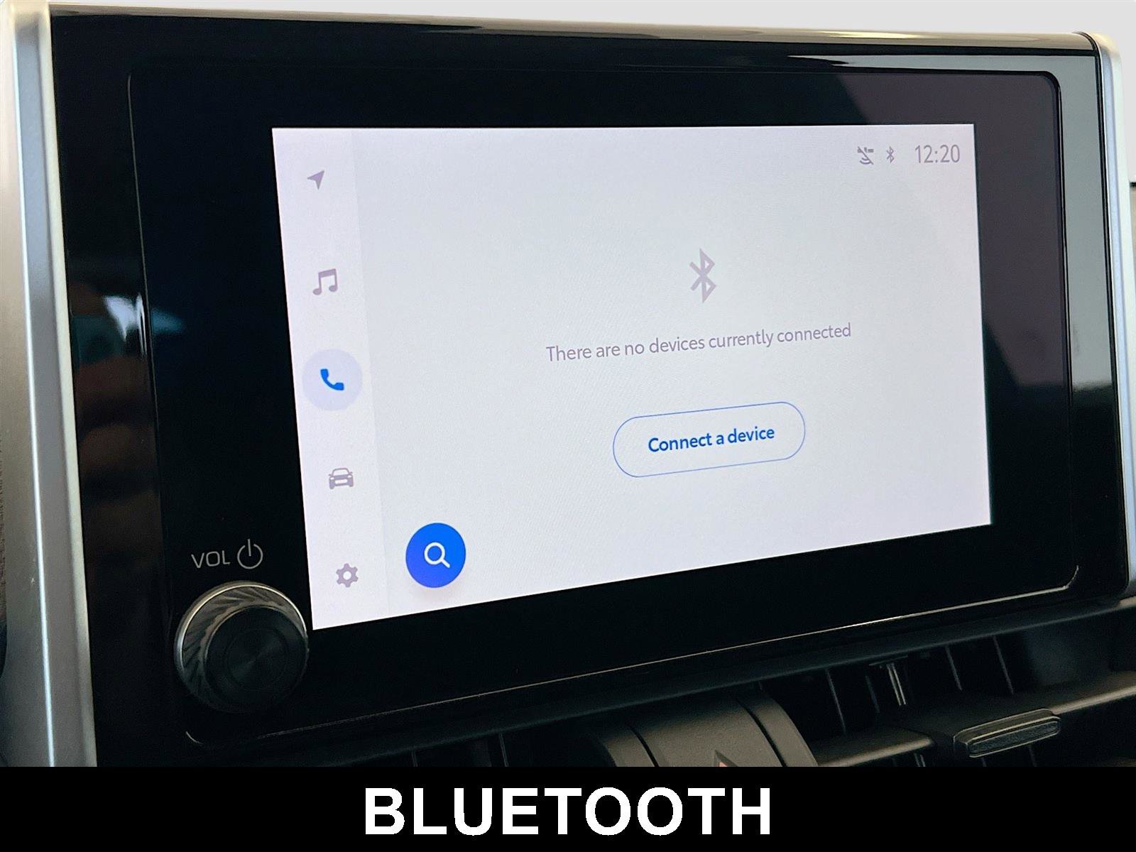 Used 2025 Toyota RAV4 XLE image 9