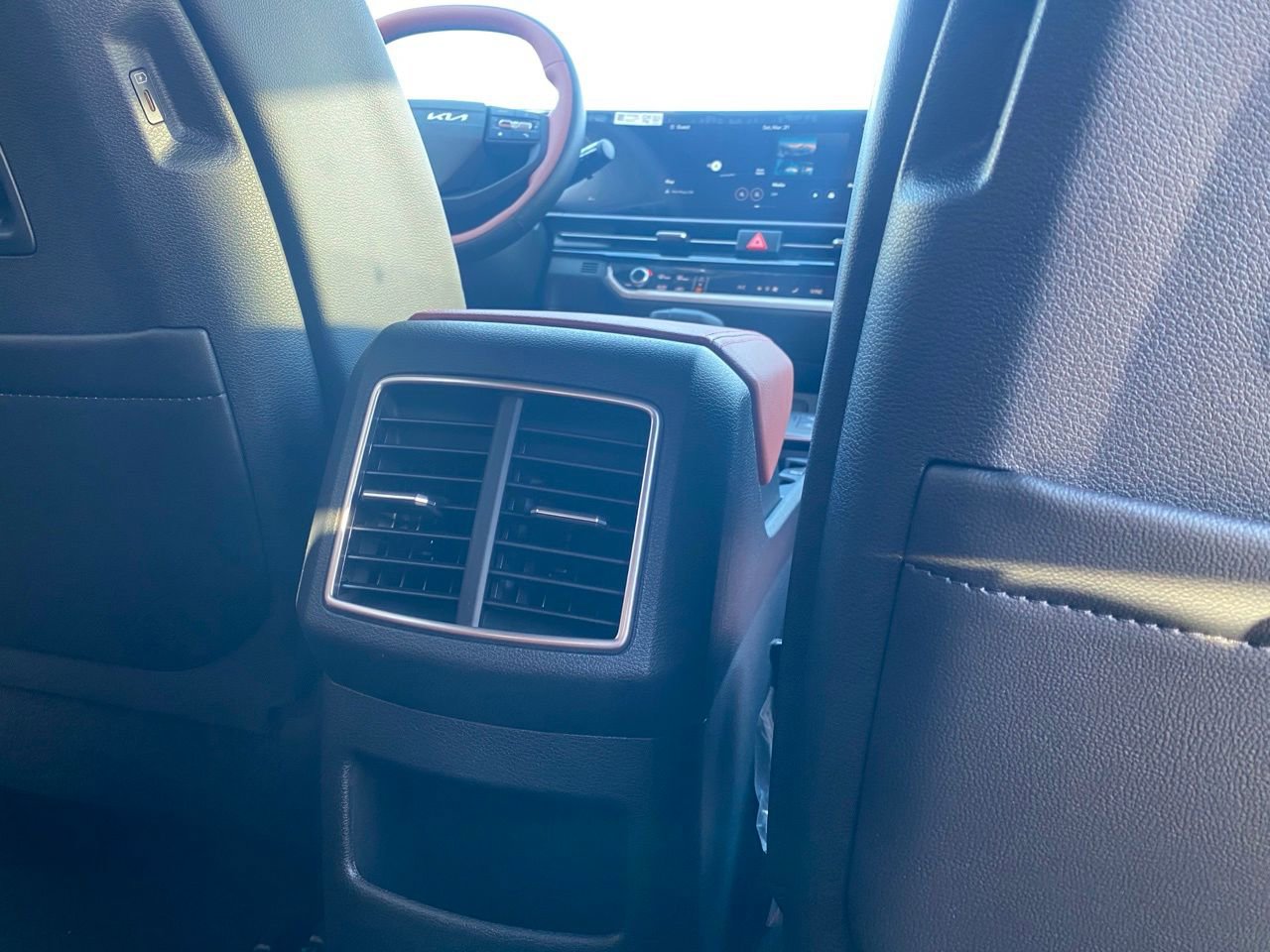 New 2026 Kia Sportage SX image 22