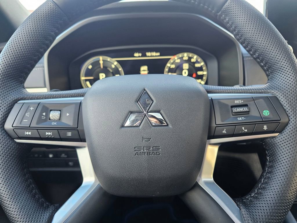 New 2025 Mitsubishi Outlander SEL Black Edition image 18