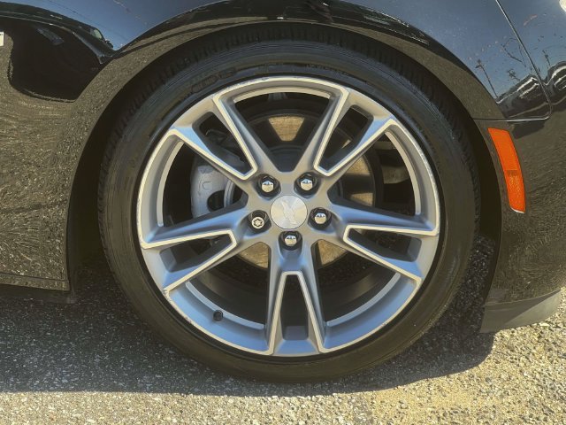 Used 2022 Chevrolet Camaro LT w/ RS Package RWD image 8