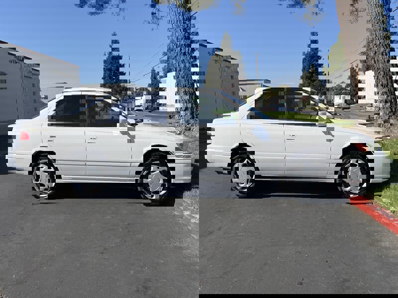 Used 2000 Toyota Camry LE image 12