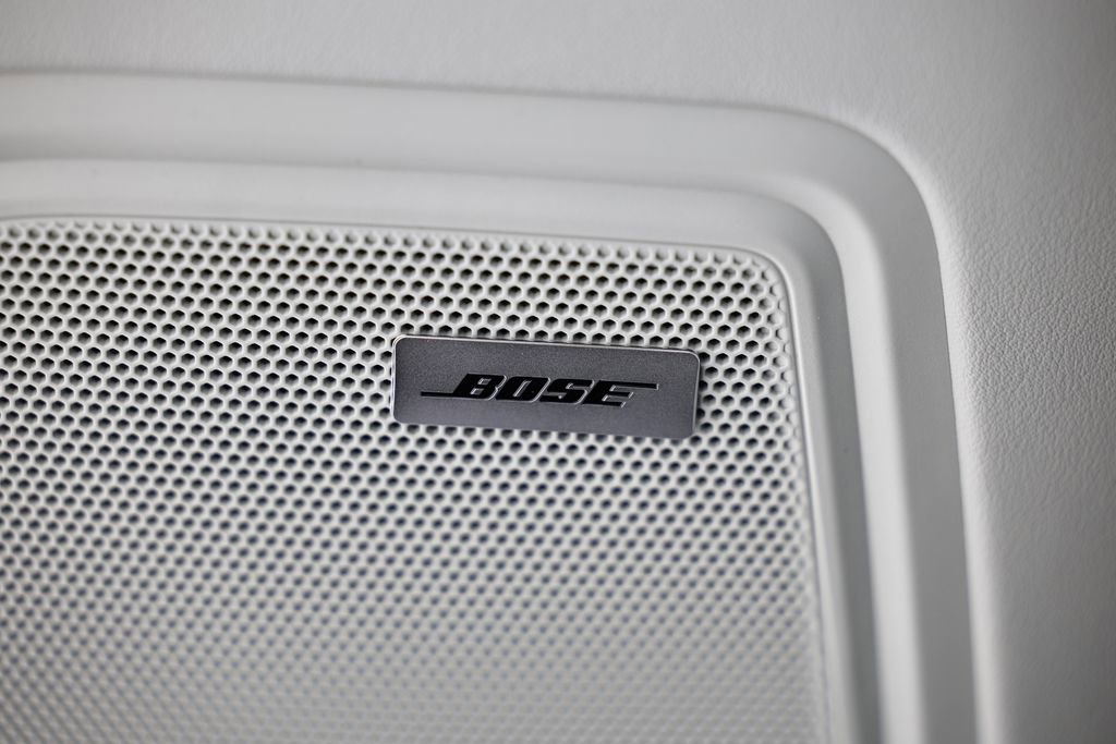 New 2026 Porsche Macan image 21