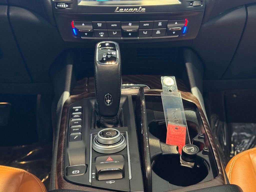 Used 2019 Maserati Levante image 38