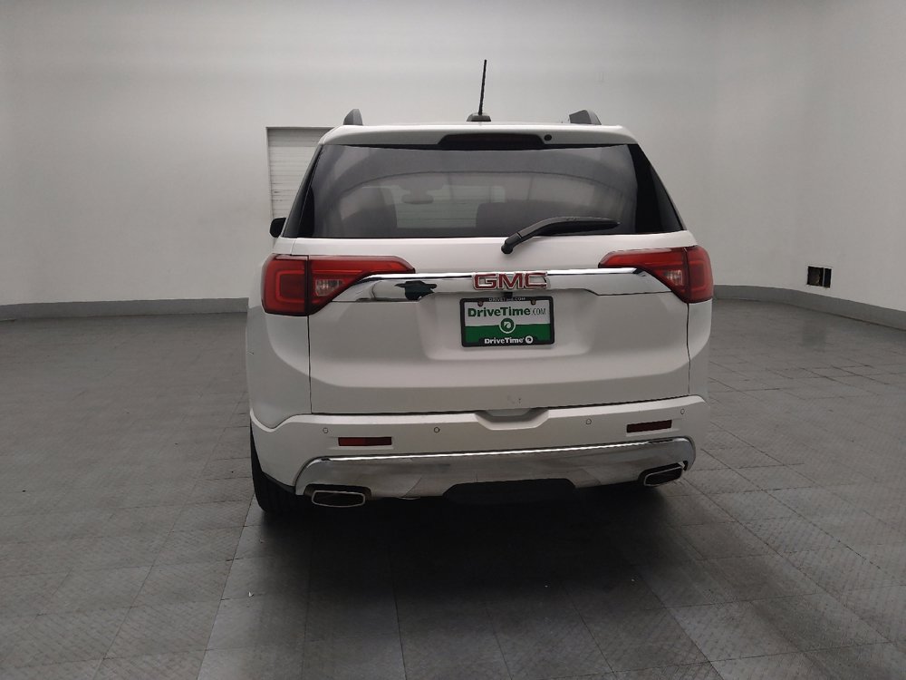 Used 2017 GMC Acadia Denali w/ Technology Package FWD image 6