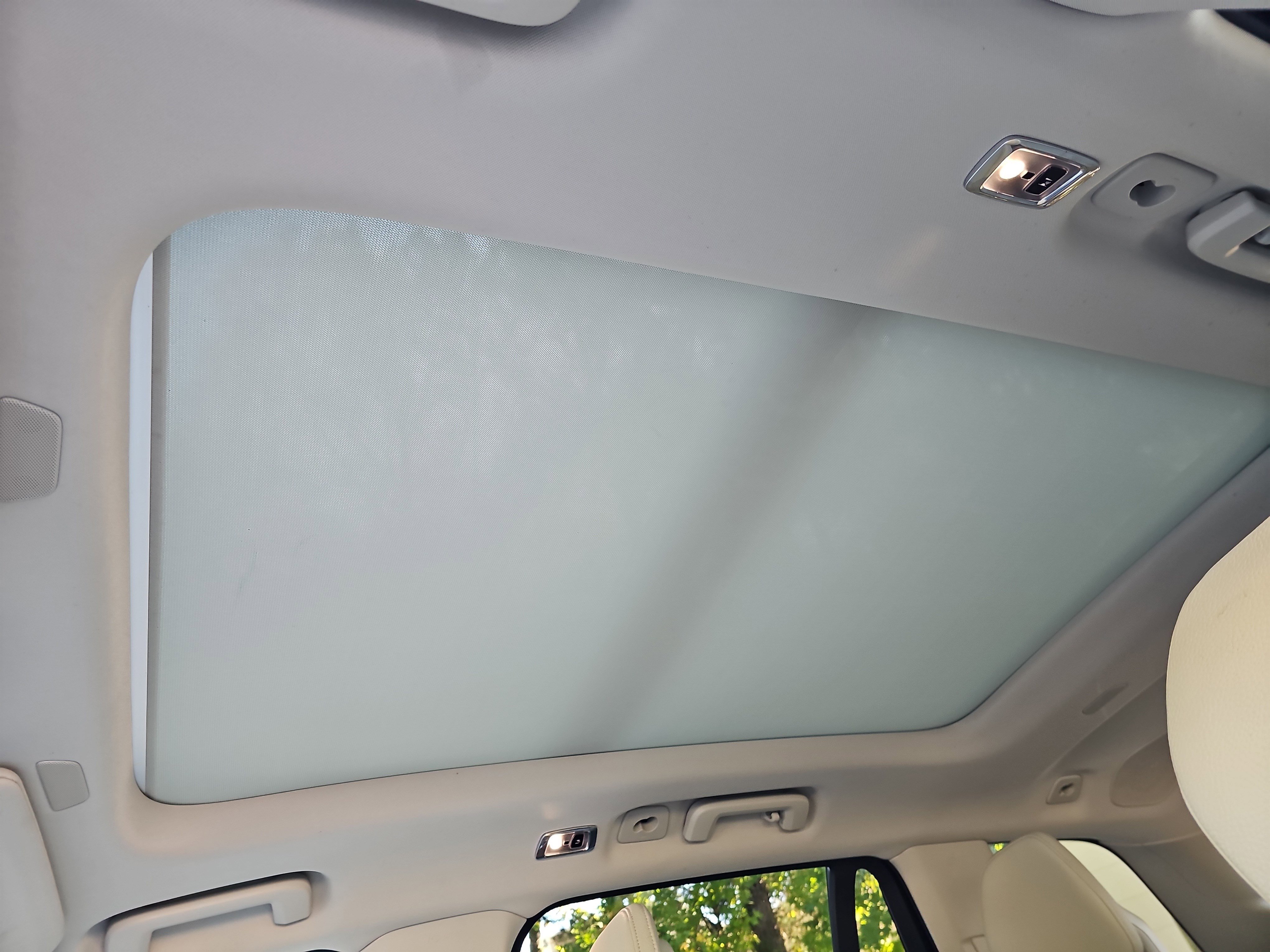 Used 2021 Volvo XC90 T6 Momentum image 31