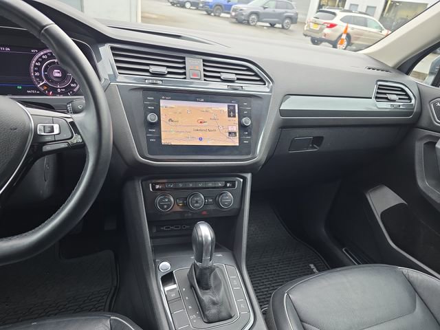 Used 2019 Volkswagen Tiguan SEL Premium image 23