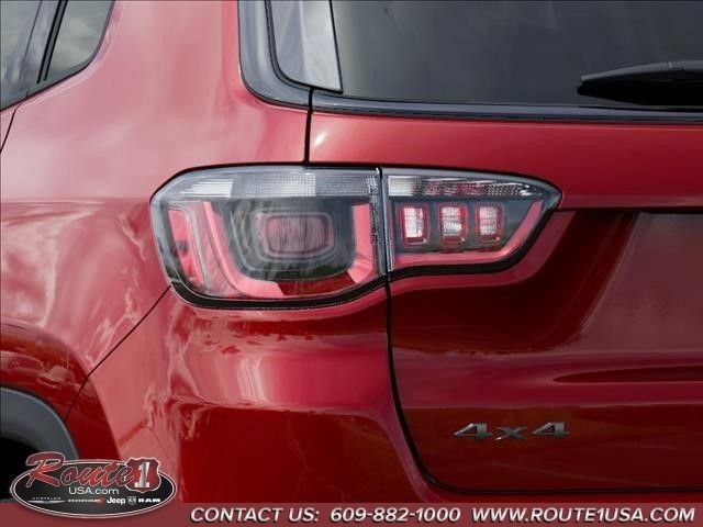 New 2026 Jeep Compass Limited image 11
