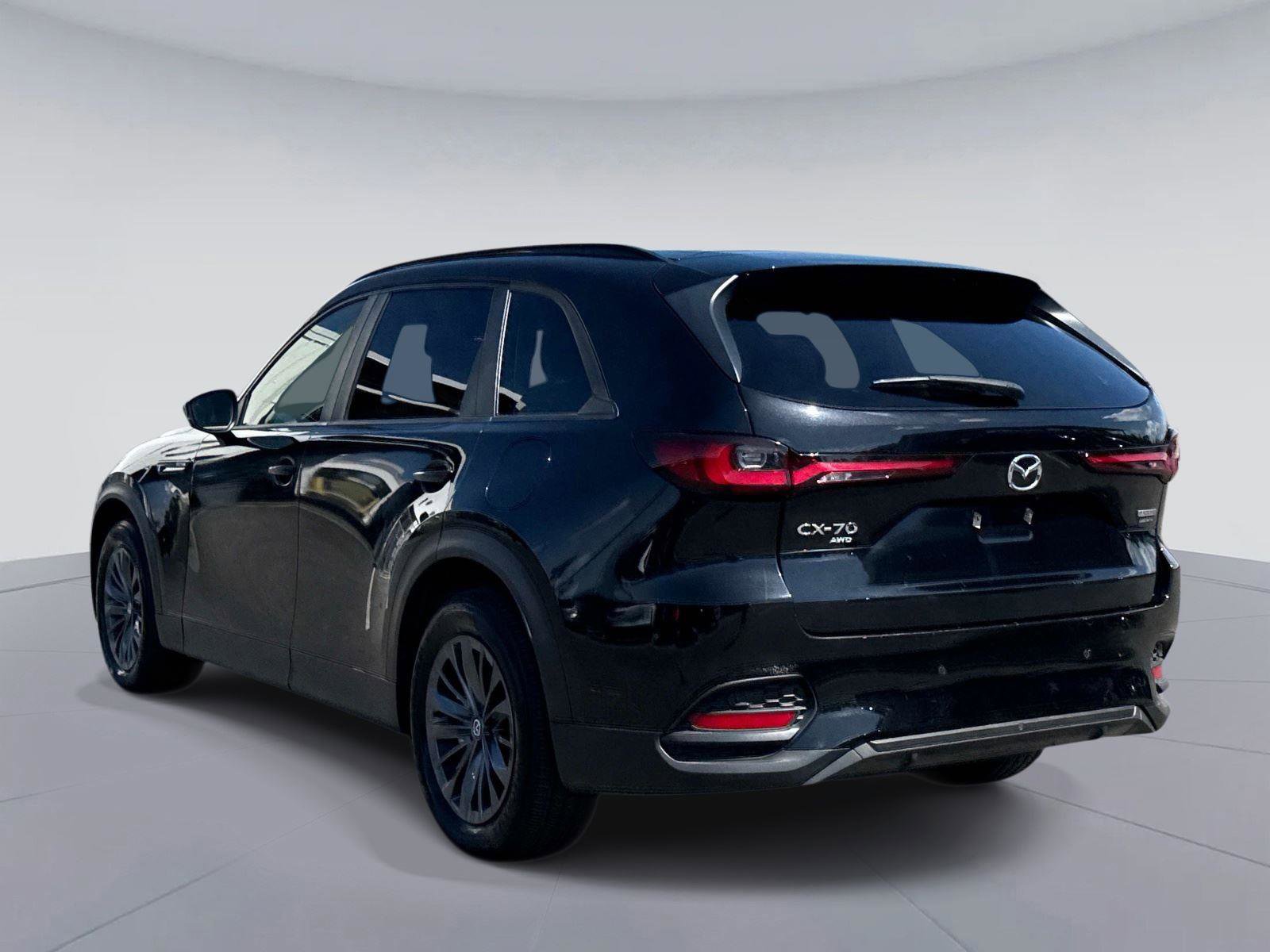 Certified 2025 MAZDA CX-70 3.3 Turbo w/ Preferred Package AWD/4WD image 5