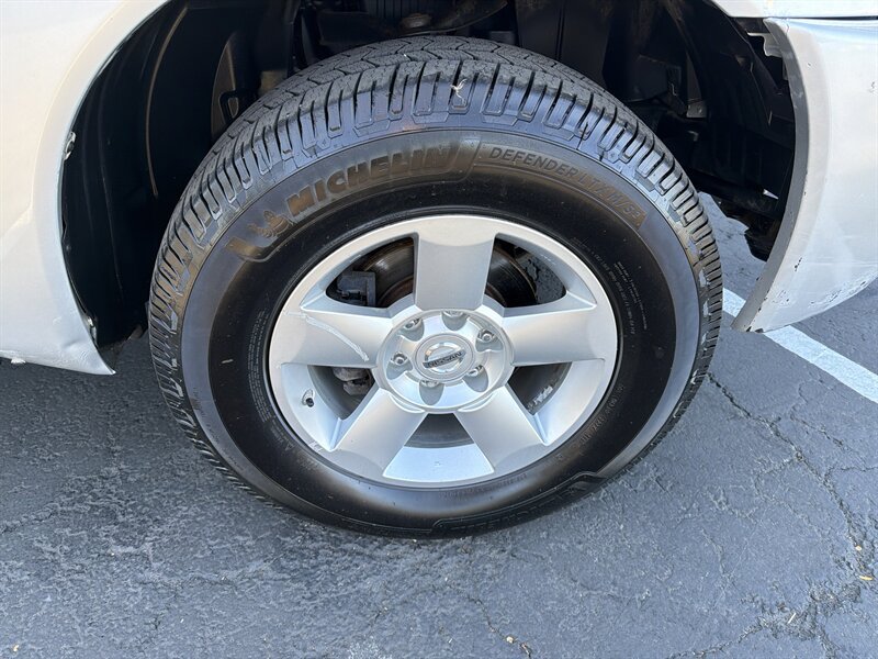 Used 2006 Nissan Titan SE AWD/4WD image 11