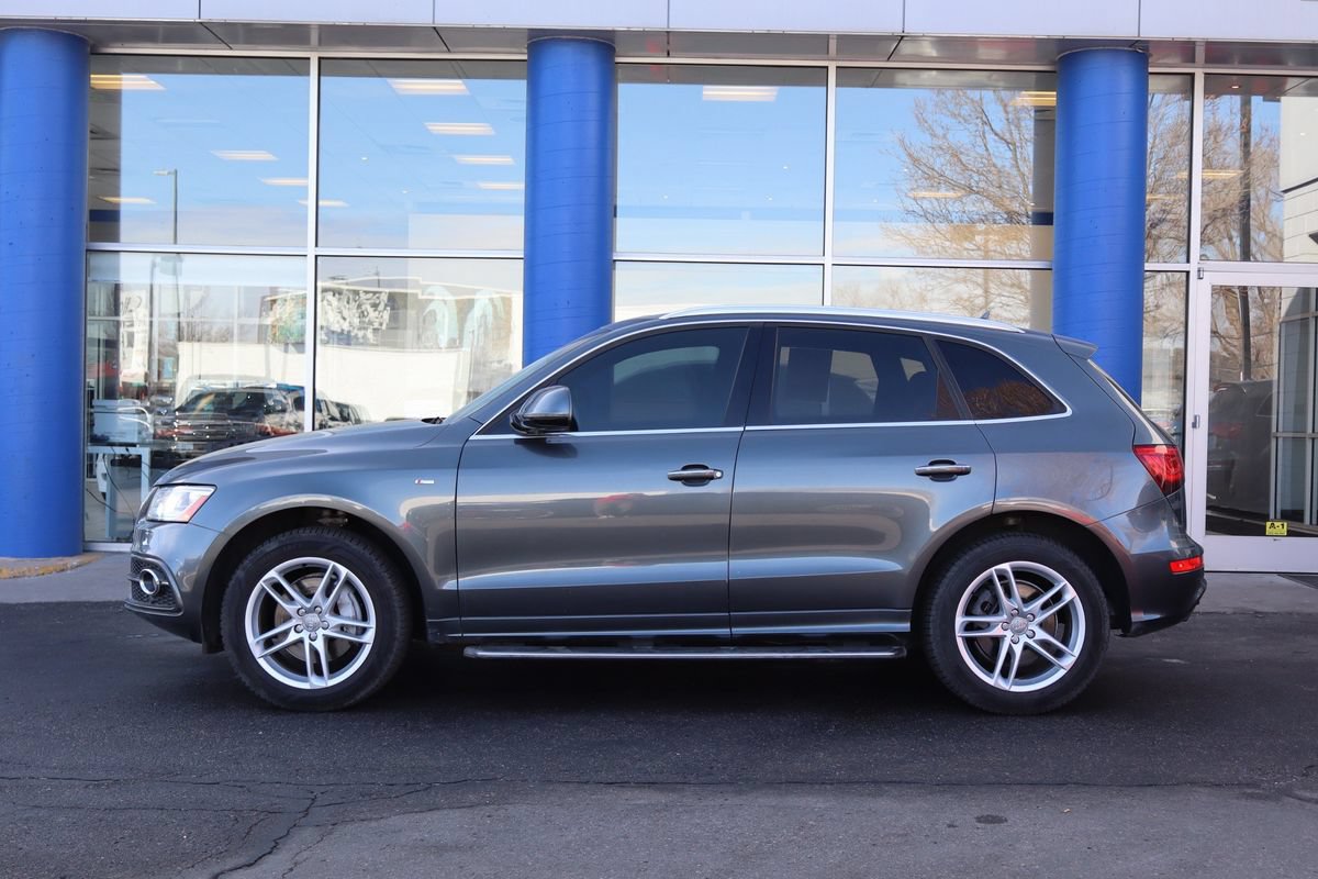 Used 2017 Audi Q5 3.0T Premium Plus AWD/4WD image 2
