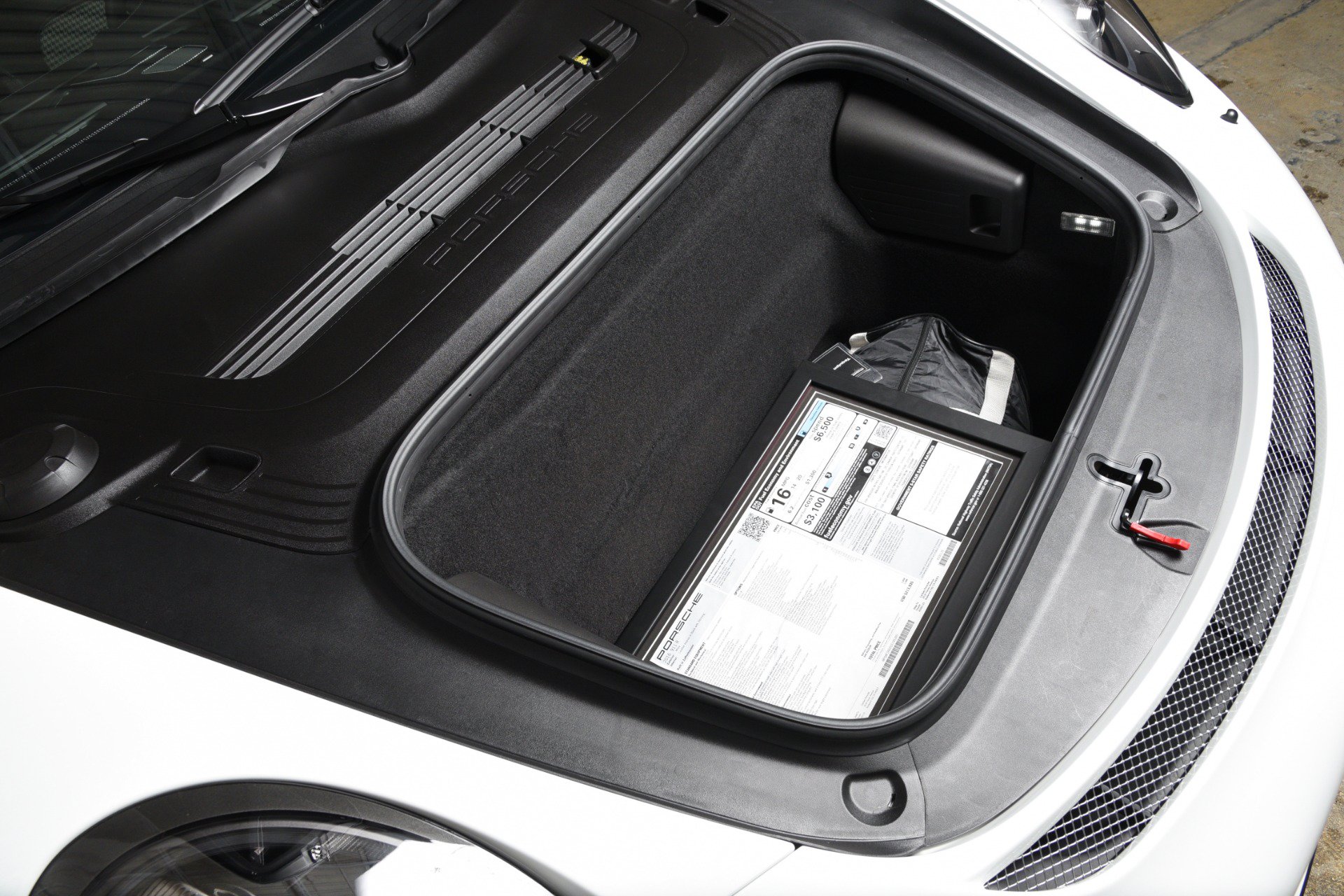 Used 2016 Porsche 911 R RWD image 36