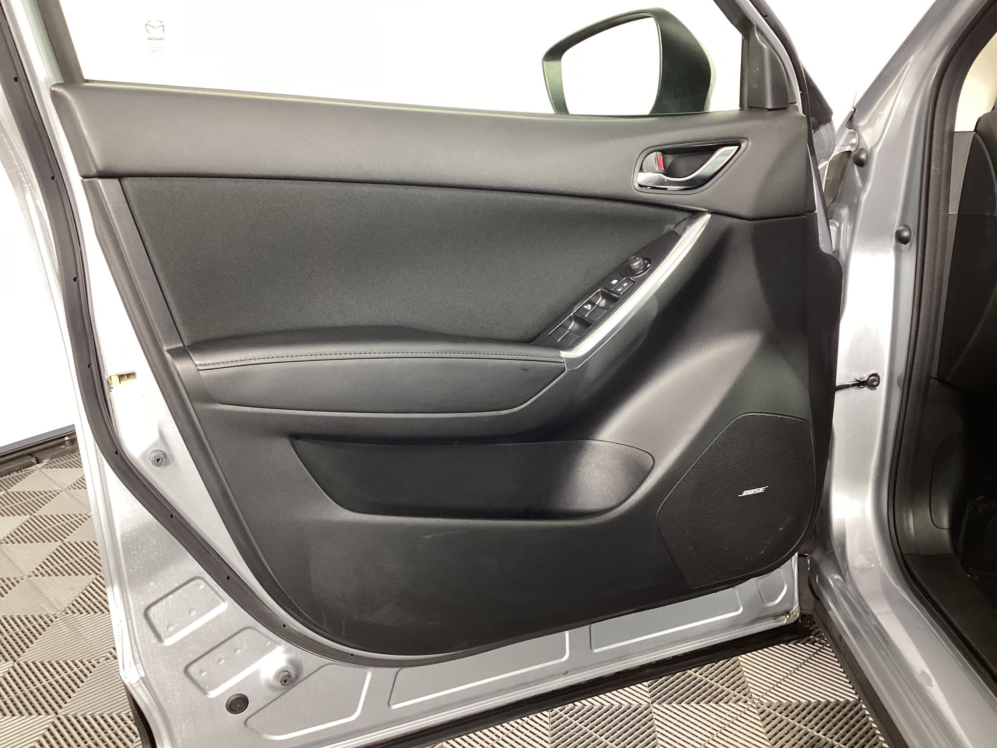 Used 2016 MAZDA CX-5 Touring w/ Bose/Moonroof Package image 26