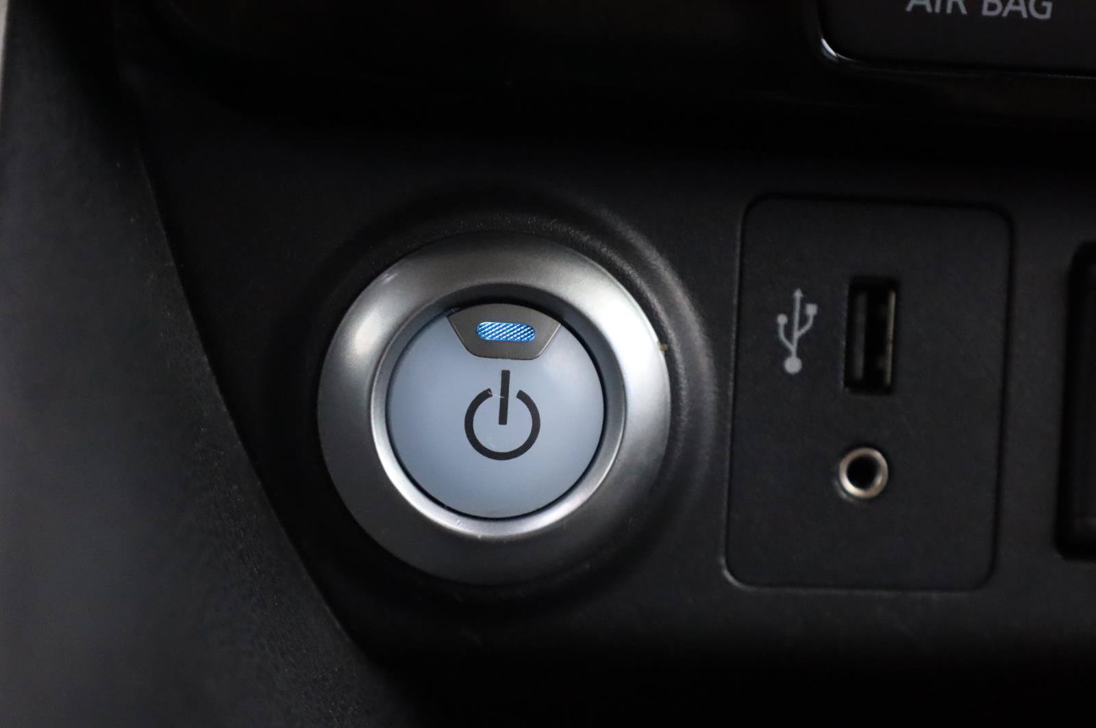 Used 2018 Nissan Leaf SL w/ SL Technology Package FWD image 33
